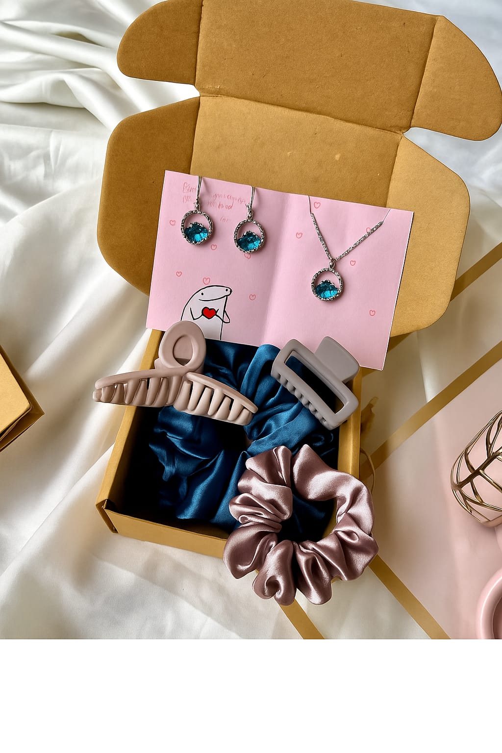 ⁠Elegant Surprise Hamper for Celebrations for Girl-Women