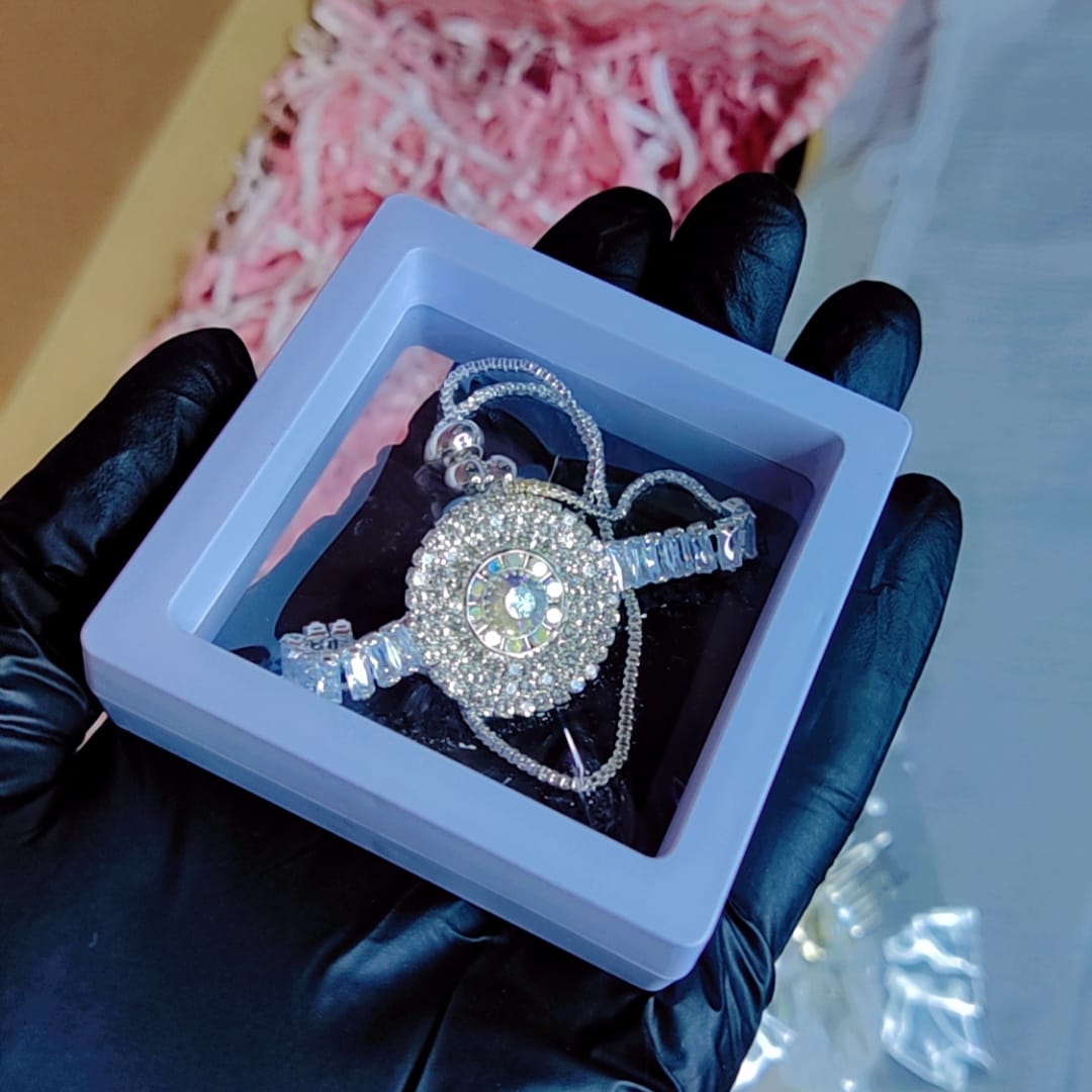 Elegant Korean Hamper for Girl-Women